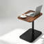Table d'appoint en forme de C