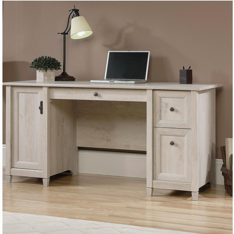 Bureau d'ordinateur Coastal avec plateau à clavier coulissant, finition grise