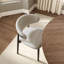 Ensemble de table de salle à manger en bois massif à forme florale avec chaises d'appoint rembourrées en cuir massif (ensemble de 4/6)-41766133-41766131