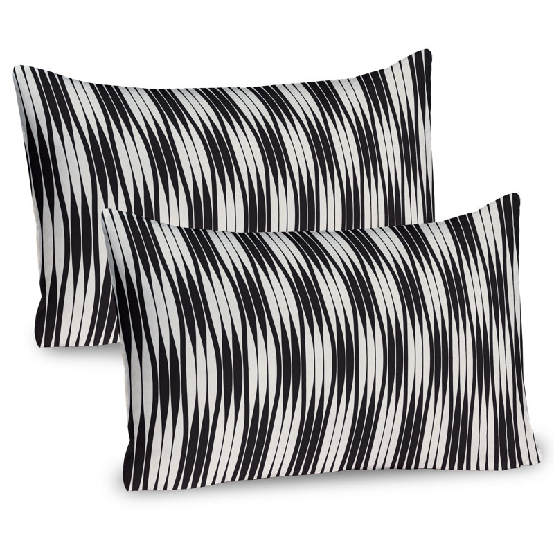 Black and Cream Geometric Line Microfiber Pillow Sham Set