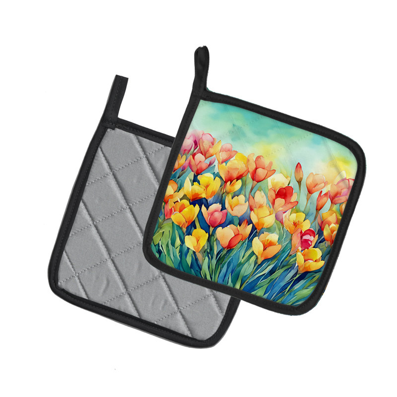 Caroline's Treasures Floral Polyester Potholder Set