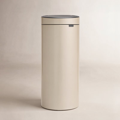 Brabantia 8gal Touch Top Trash Can