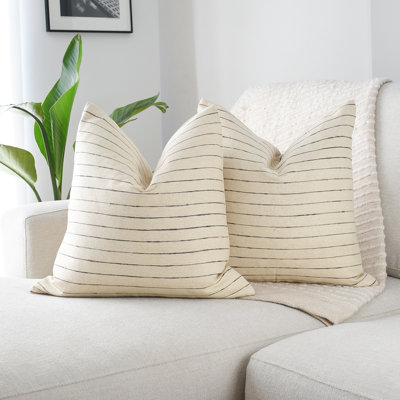 Soie texturée beige rayée