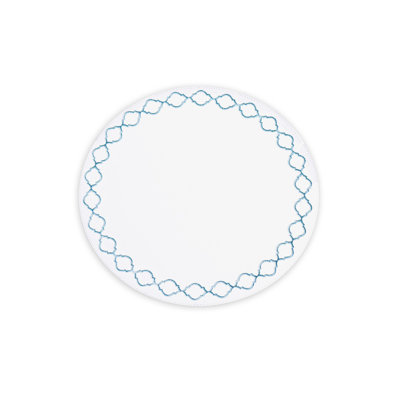 VIDA Round Embroidered Quatrefoil 15.5" Round Placemats