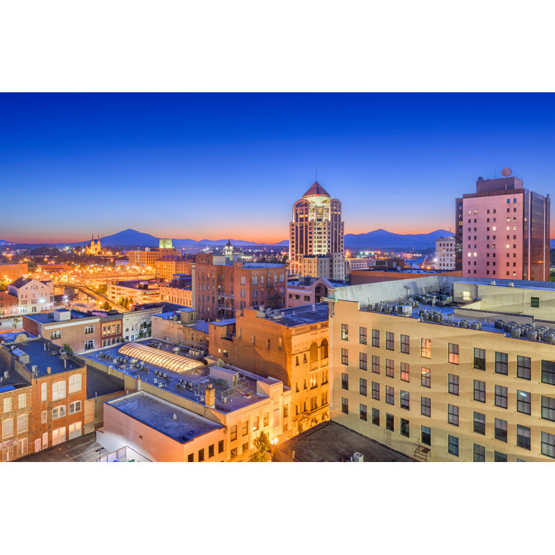 «Fiza Roanoke Skyline» sur toile, H 24 po x l 36 po