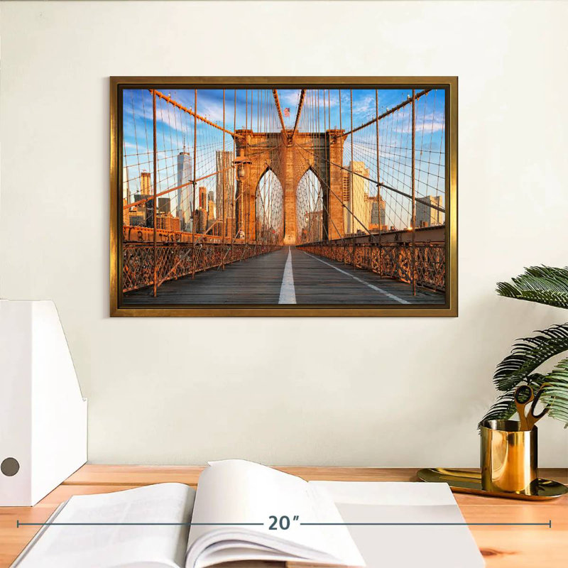 Passerelle piétonne Brooklyn Bridge, 13 po x 9 po, Cadre flottant doré