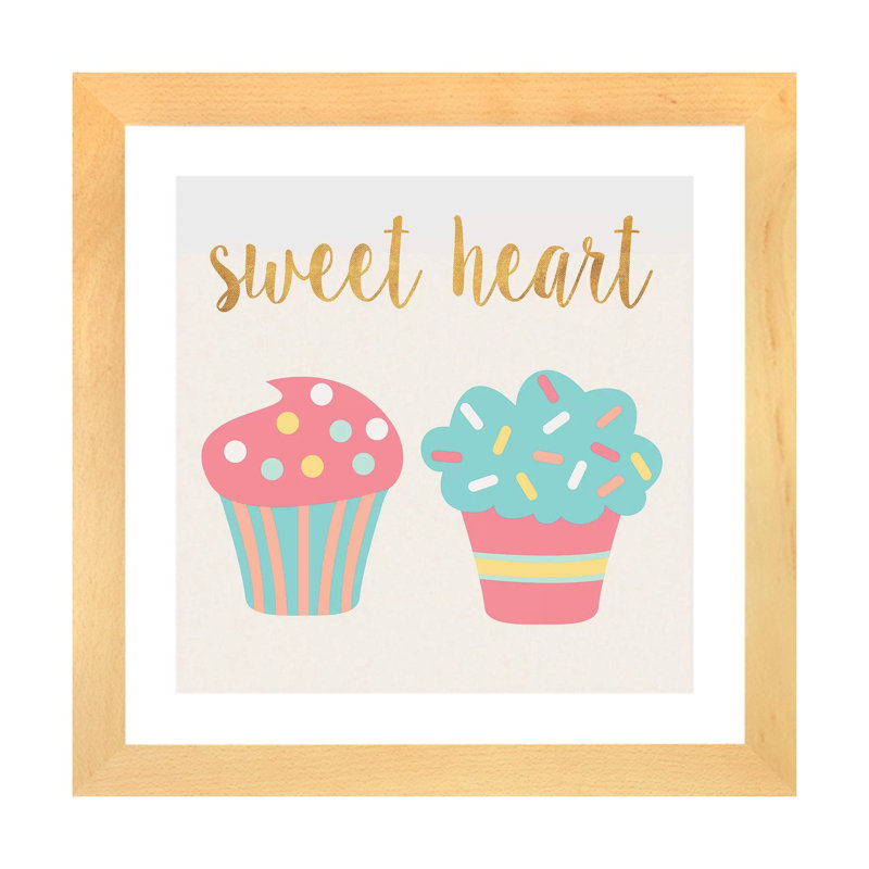 Cupcakes II - impression d'art graphique, H 24 po x l 24 po x p 1 po, Papier avec cadre beige, Blanc