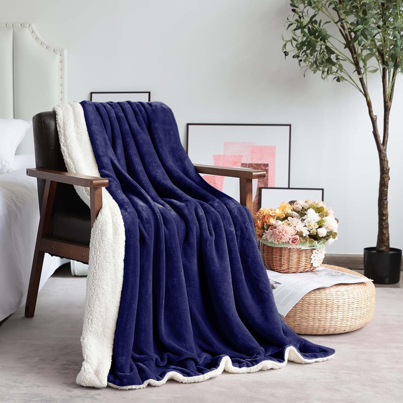 Jeté réversible en molleton Sherpa Plush - Couverture douce et chaude pour lit et canapé, Jeté (50 inc. X 60 inc.), Marine