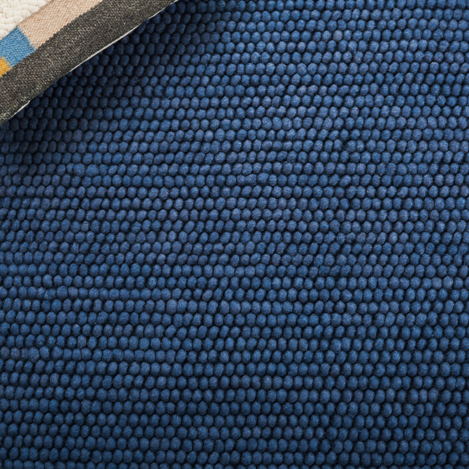 Elle Navy Blue Hand-Woven Wool Rug, Rectangle 5' x 8'