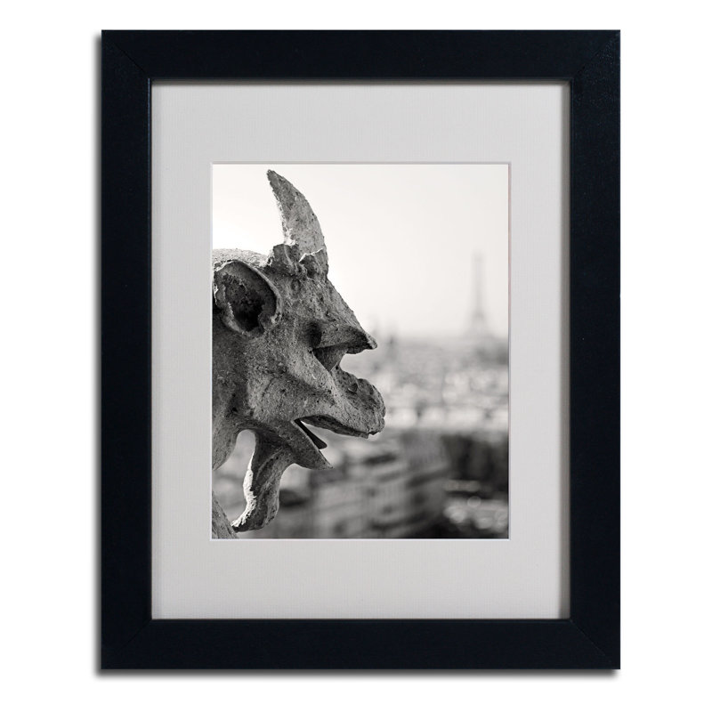 « gargouille paris » par pierre leclerc,, reproduction de photo encadrée, H 14 po x l 11 po x P 0,5 po, Noir