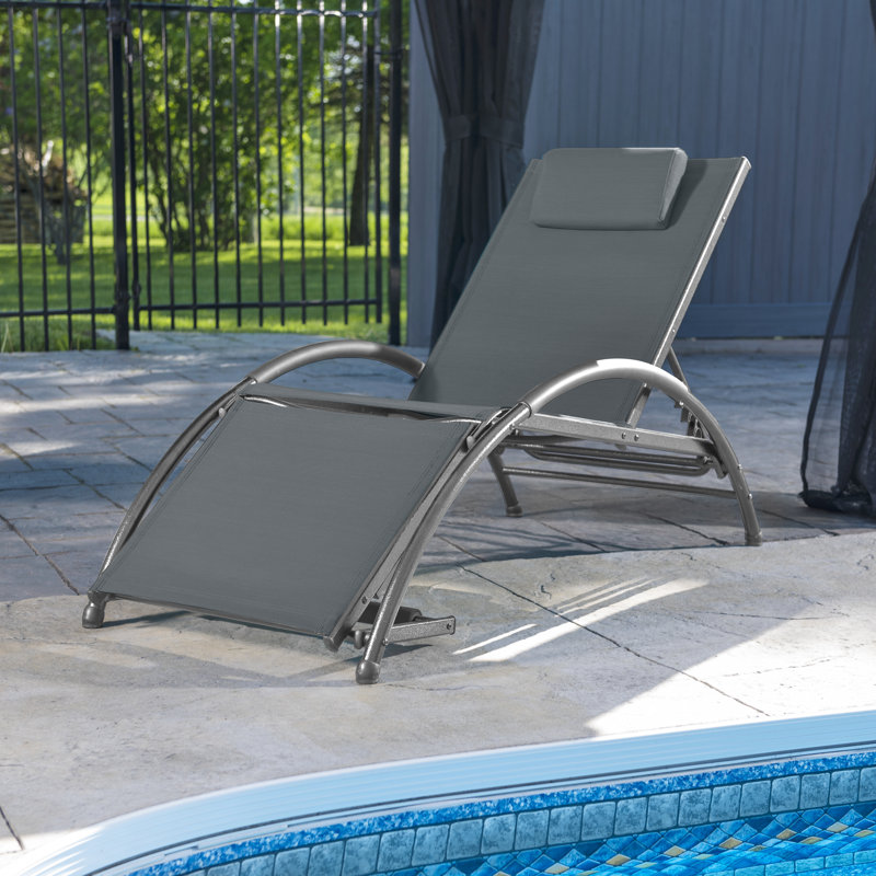 Chaise de patio avec coussins Dematteo, Encre noire