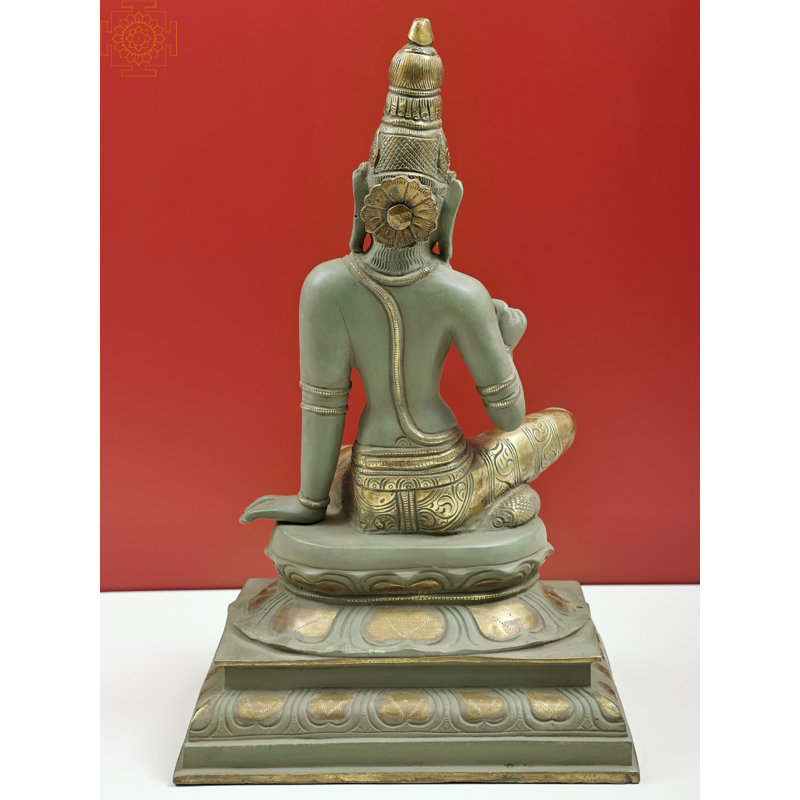 Statue