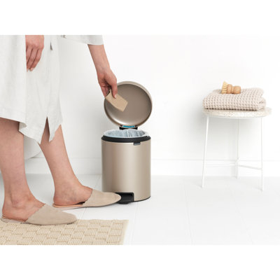 NewIcon Pedal Step On Trash Can