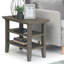 Table de bout transitionnelle en bois massif avec 2 tablettes ouvertes Acadian-955524086-1063236911