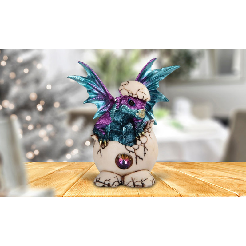 Figurine Derriona l 5,25 po Blue Dragon
