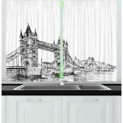 Pointed Kitchen Curtain