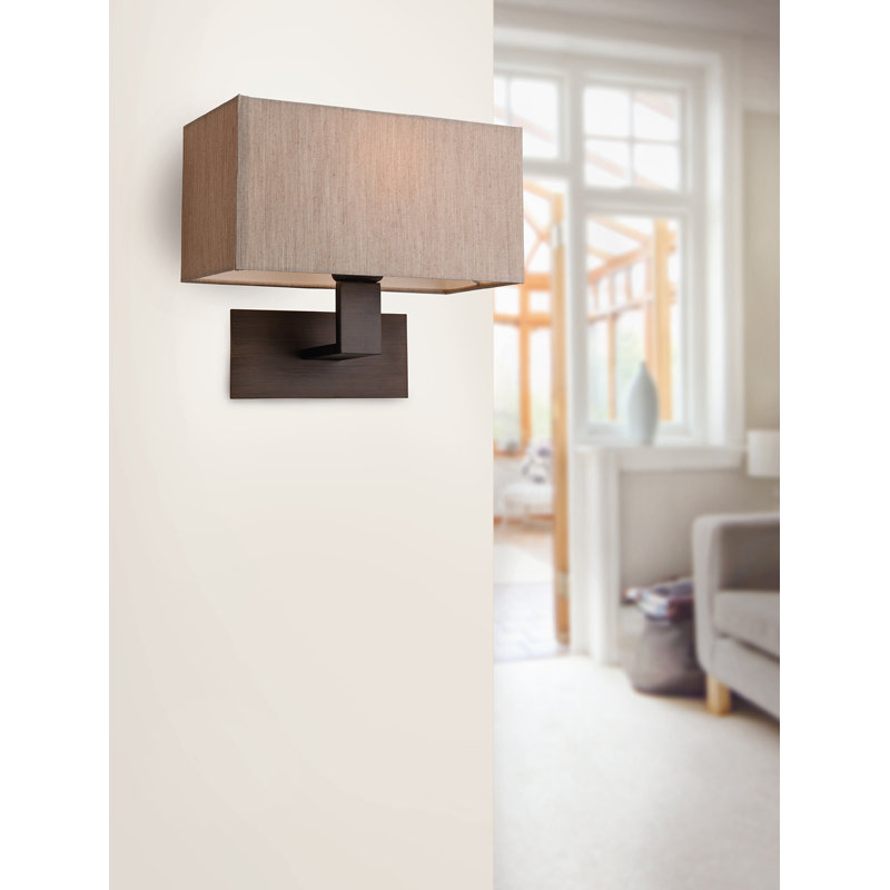Prince Armed Sconce, Brozne, Oyster