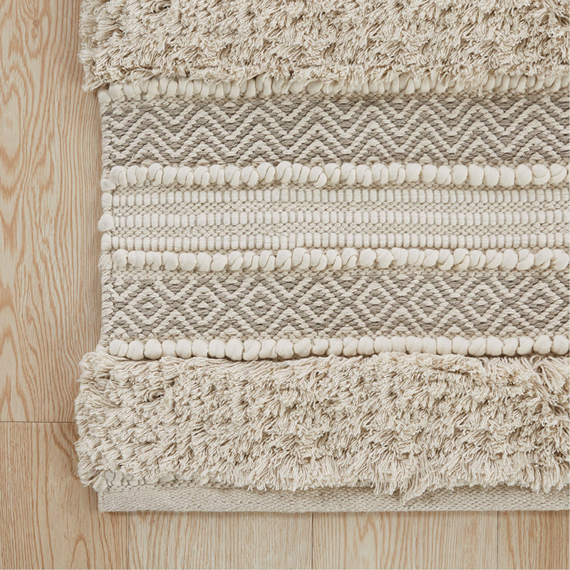 Tapis tissé à rayures tissées 20 x 32 po, Rectangle 2 pi 8 po x 1 pi 8 po