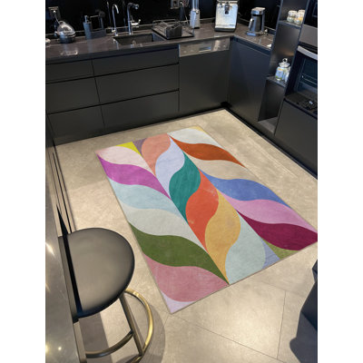 Multi-Colored Abstract Wavy Shape Patterned Modern Decorative Rug