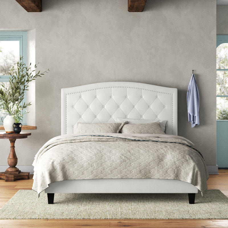 Searcy Upholstered Platform Bed, Queen