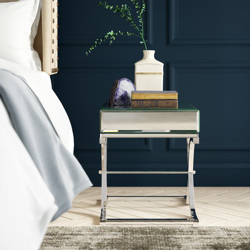 Skakke Mirrored Glass Top End Table, Silver