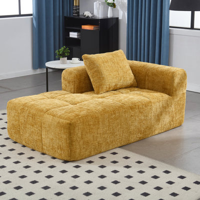 Chenille confortable pour la chambre à coucher, tissu amélioré et canapé-lit jaune pour environnement relaxant, chambre ergonomique à haute éponge