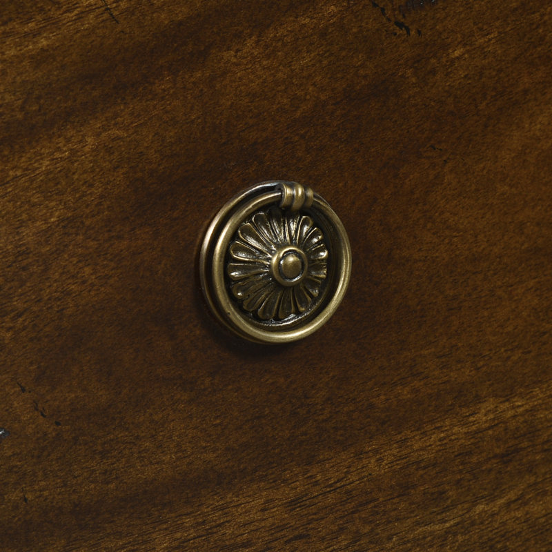 Fairfield Chest