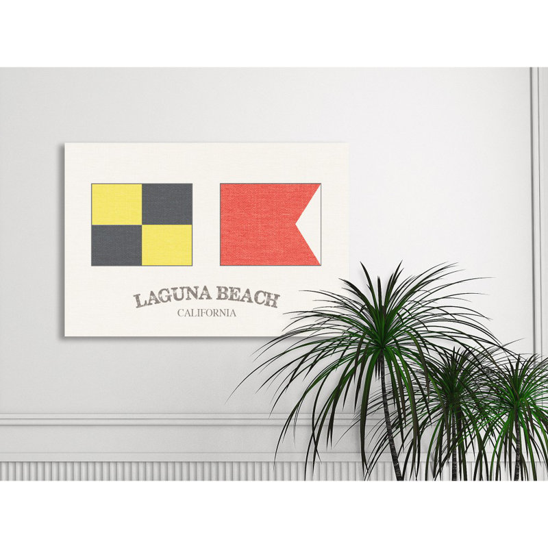 « laguna beach nautique flags », impression, H 24 po x l 30 po, Toile tendue