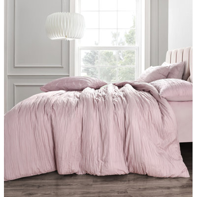 Crinkle Pleat Soft Touch Duvet Set