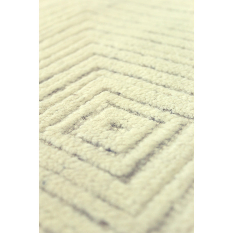 Pyramids Wool Geometric Area Rug in Ivory/Gray, Rectangle 7'11" x 10'1"