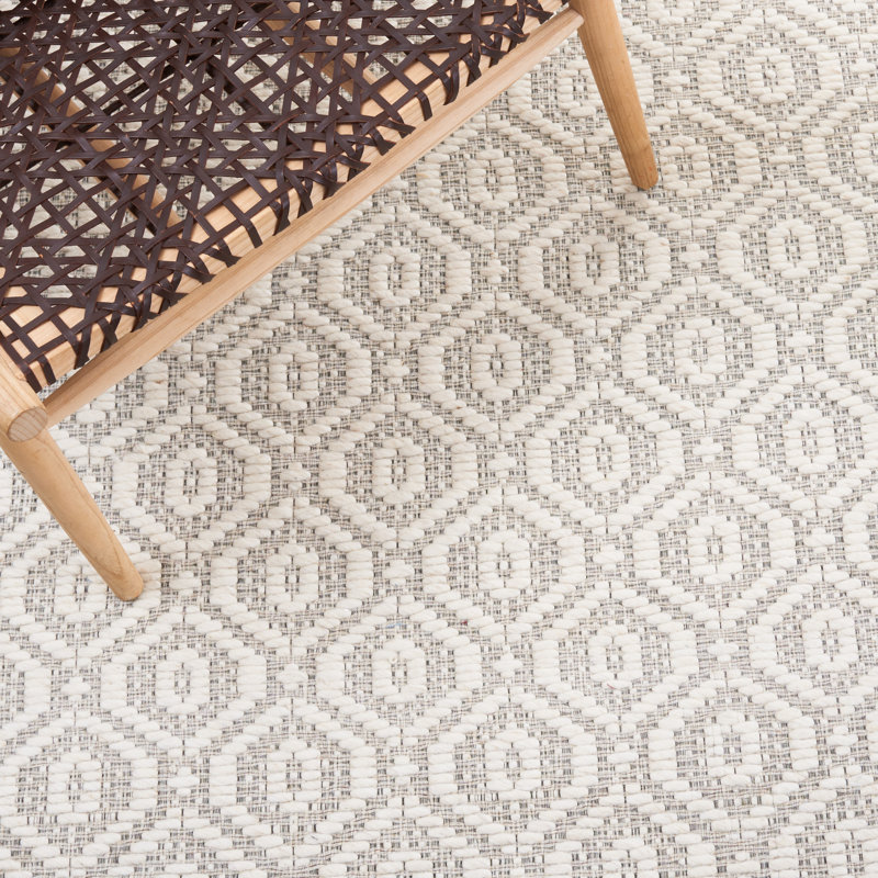 Brenlee Hand Woven Performance Geometric Rug, Rectangle 3' x 5'