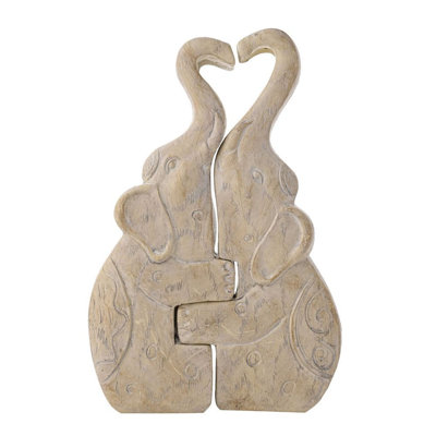 Figurines & Sculptures
