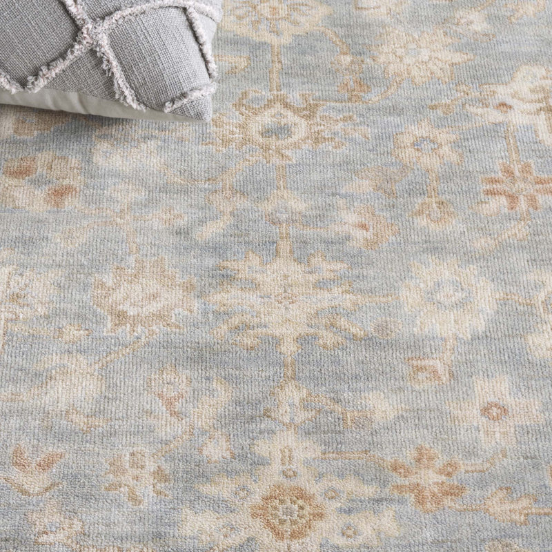 Rectangle Solid Color Hand-Knotted Wool/Cotton Area Rug in Beige, Rectangle 6' x 9'