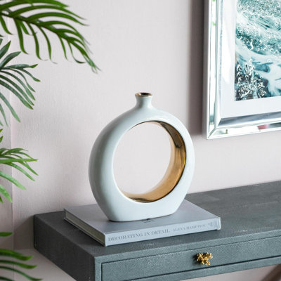 Round Vase,White/Gold