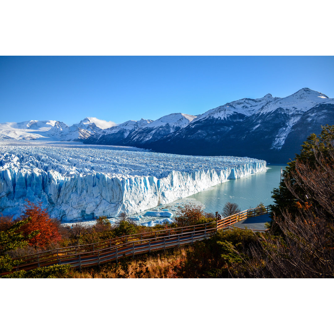 Leinwandbild Perito Moreno Glacier von Ailtonsza