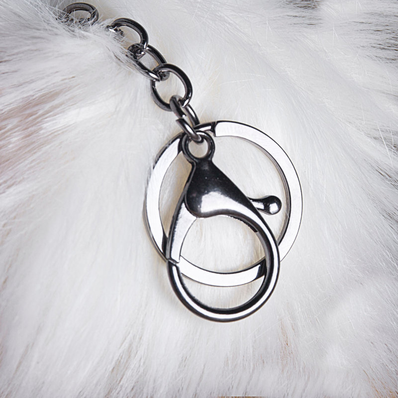 Porte-clefs, Blanc cassé