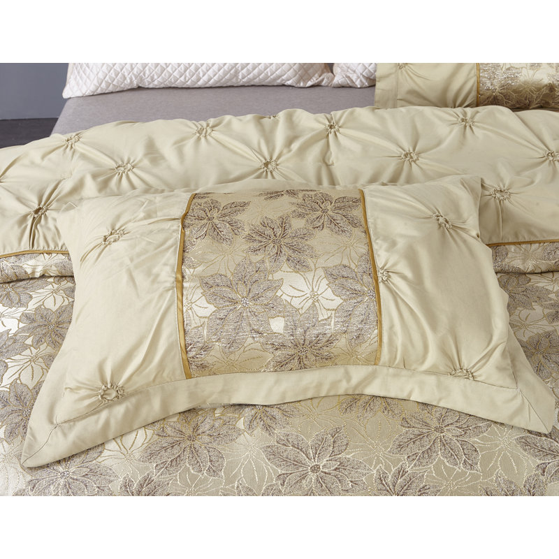 Choy Bedspread with Pillowcases, 240 x 250 cm Bedspread - 2 Pillowcases, Gold