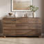 Commode moderne à 9 tiroirs en noyer avec coins arrondis, grand coffre de rangement sans poignées, idéal pour la chambre, la chambre d'enfant, le salon et l'entrée.-394478312