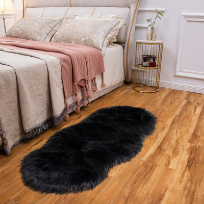 Novelty Faux Fur Rug Sheepskin Shag Rug Fluffy Rug For Kids Room, Bed Room, Living Room In Black 