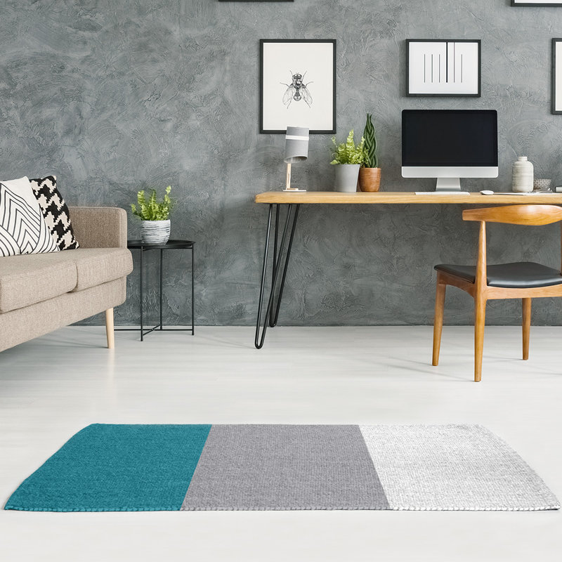 Tapis gris/bleu à rayures, Rectangle 7 pi x 5 pi