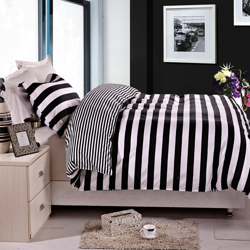 Twin Black and White Striped Microfiber Duvet Cover Set