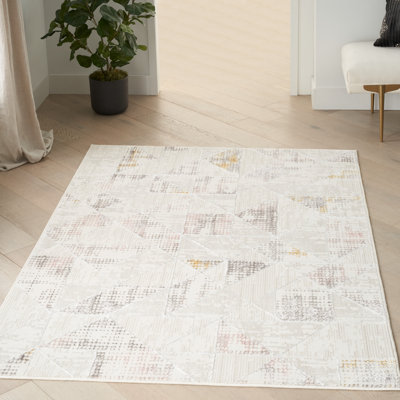Betzi Geometric Indoor Rug