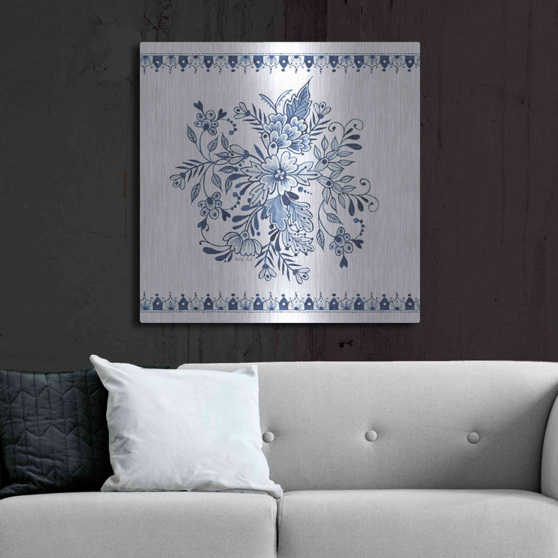 Bleu marine floral III par Cindy Jacobs, H 36 po x l 36 po