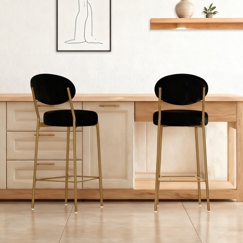 Tabourets de bar modernes en velours avec pieds en métal doré et dossier ovale, ensemble de 2