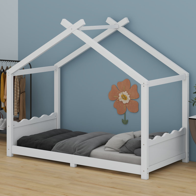 Low-Profile Floor Frame With Strong Slat Foundation