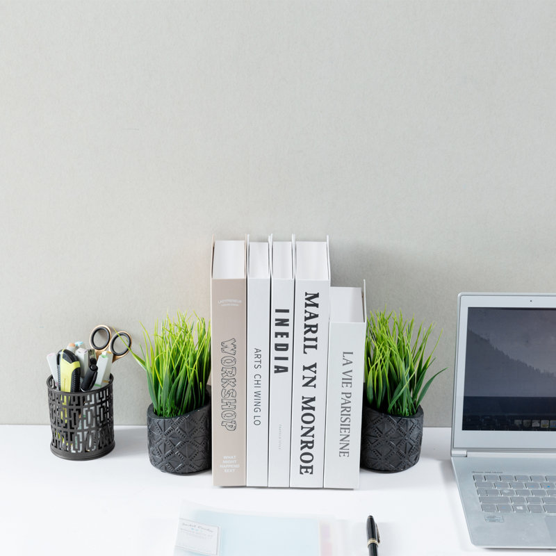 Faux Grass Black Decorative Bookends