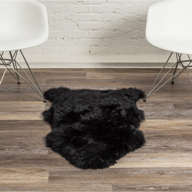 Tapis en peau de mouton fait à la main Izola
