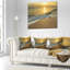 Oreiller moderne sous jaune coucher de vagues-123333869