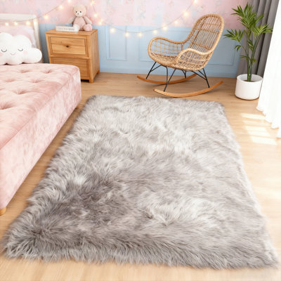Luxurious Plush Gray Faux Sheepskin Rug