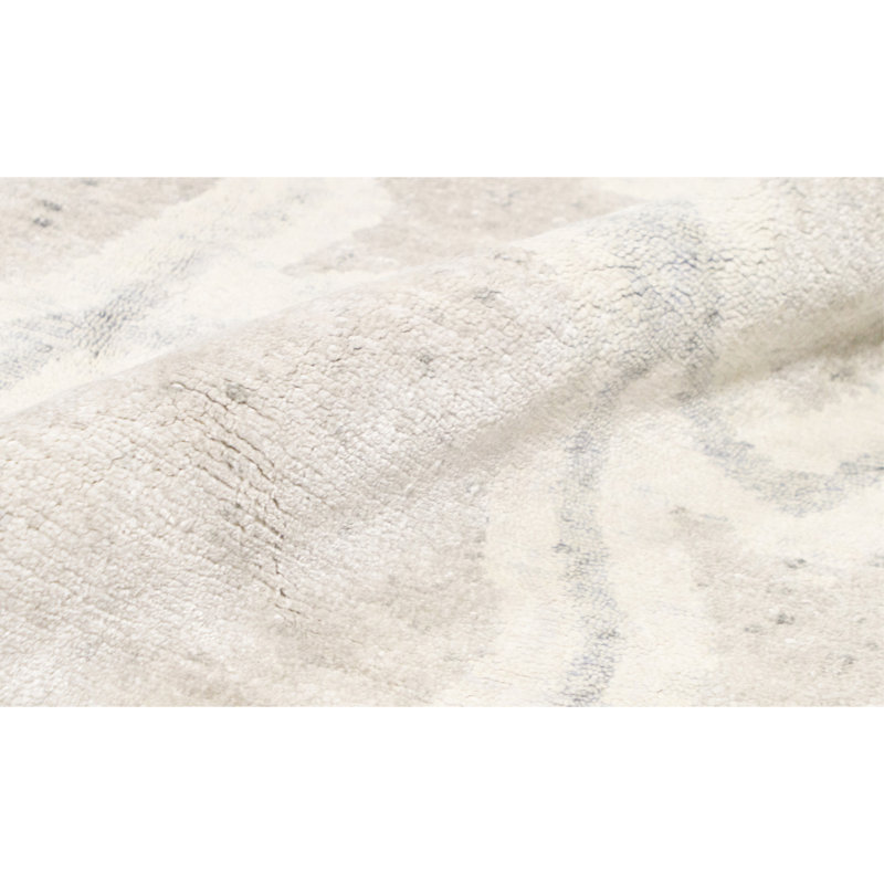 Geometric Area Rug, Rectangle 8'2" x 9'9"